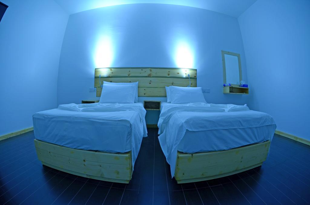 Royal Pearl Inn Maafushi Eksteriør bilde