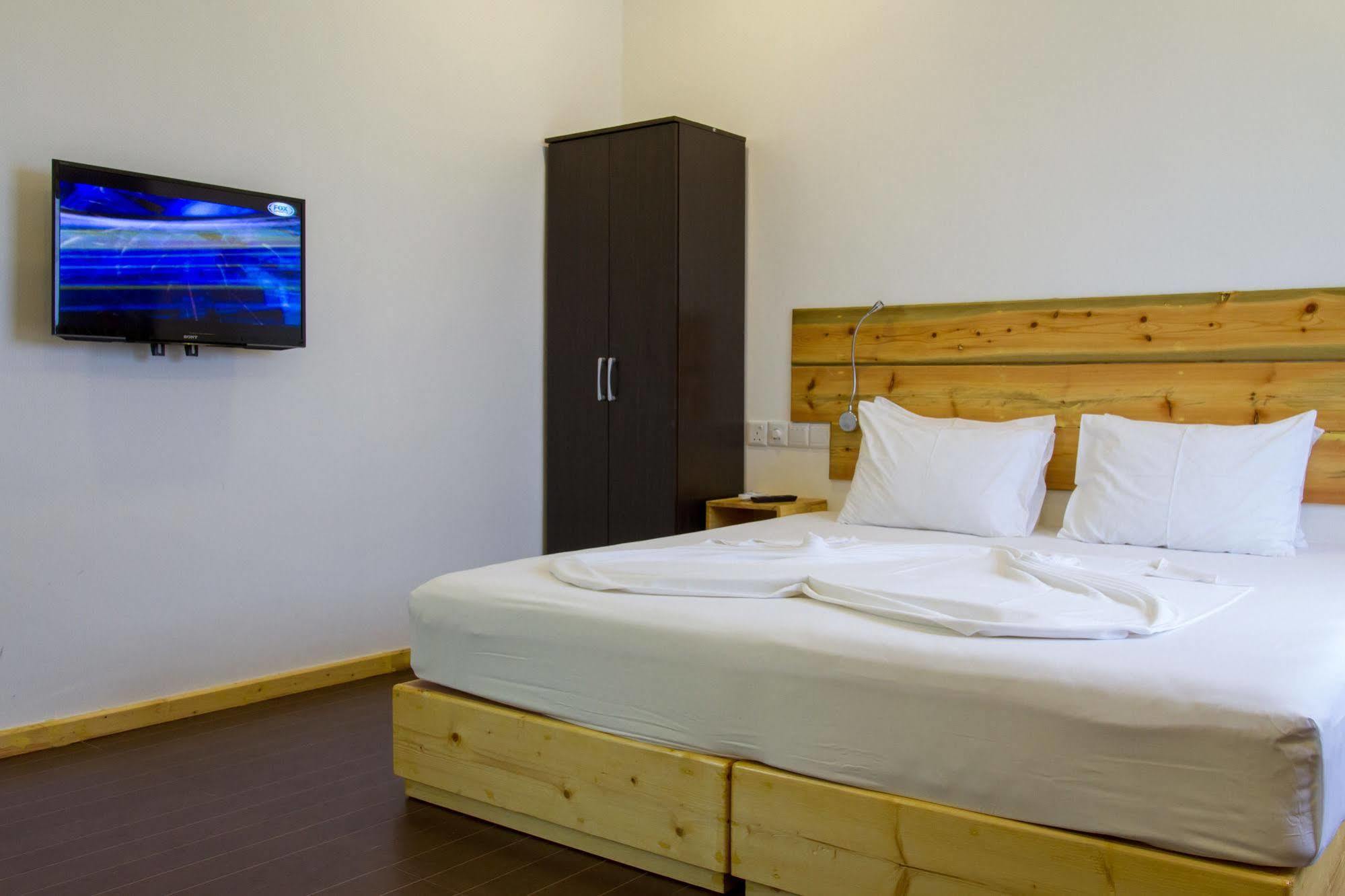 Royal Pearl Inn Maafushi Eksteriør bilde
